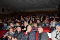 Осажденному Ленинграду посвящается 