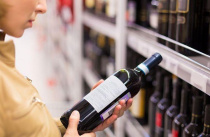 О запрете розничной продажи алкогольной и спиртосодержащей продукции