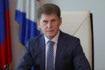 Поздравление Губернатора Приморского края Олега Кожемяко с Днём социального работника