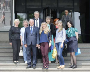 Делегация Арсеньевского городского округа приняла участие в краевом торжественном собрании, посвященном Дню России