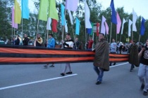 В этом году шествие Бессмертного полка в Арсеньеве пройдет в новом формате. Отвечаем на вопросы жителей города
