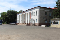 Новый асфальт появился на привокзальной площади Арсеньева