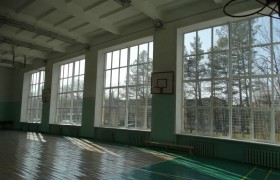 В этом году в школах Арсеньева установлено 299 современных пластиковых окон