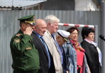 Первая группа призывников в рамках весеннего призыва отправилась служить в Вооруженные силы России