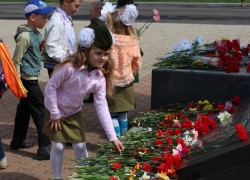 В Арсеньеве прошла акция Часовой у Знамени Победы