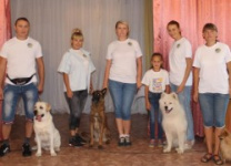В Ласточке прошло благотворительное мероприятие "Человек собаке друг"