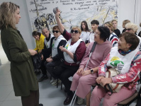 В Центральной городской библиотеке состоялось уникальное мероприятие, приуроченное к Международному дню Белой трости