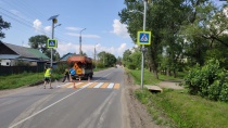 На улицах Арсеньева обновляется дорожная разметка 