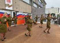 На площади ДК «Прогресс» состоялась праздничная программа «Дальневосточная Победа» 
